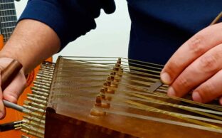 مهارت های مورد نیاز برای شروع نوازندگی سنتور