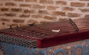 با انواع مختلف سنتور آشنا شوید